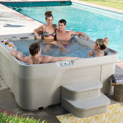 Freeflow Spas - Hot Tubs