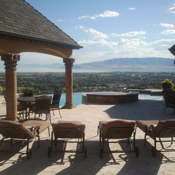 Pool and Spa with Guest House