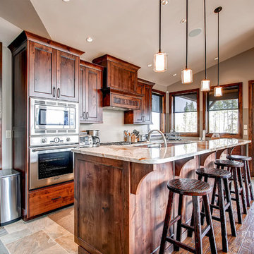 Lomax Estates Home