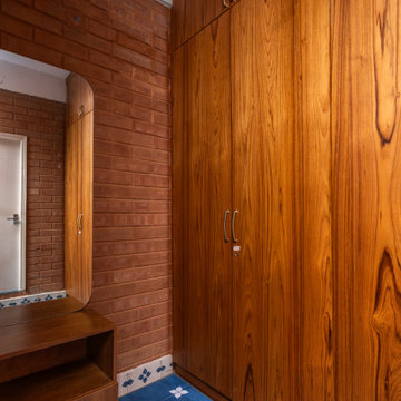 Tapovana- the house of curves