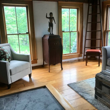 Woodstock Musician Vacant Staging