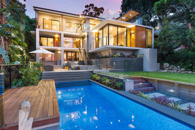 Contemporary pool in Sydney.