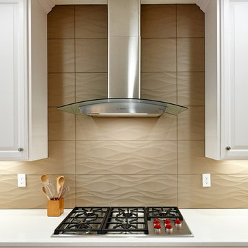 A Social Kitchen with a Splash