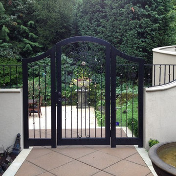 Woodinville Courtyard