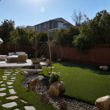 Modern Asian Inspired Backyard in Palo Alto