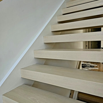 Project #111 | Open-Riser Staircase with Glass Panel Detail