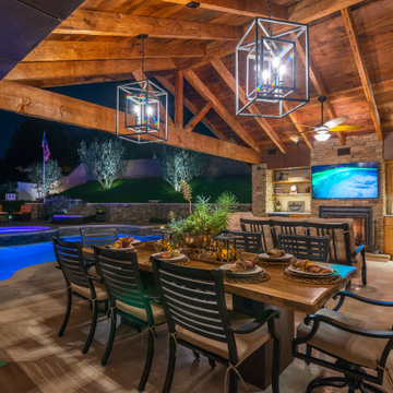 California Room w/ Outdoor Dining & Fireplace