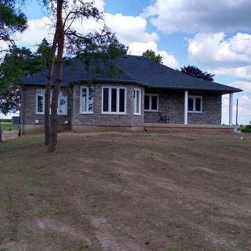 Rural & Small Town Ontario Homes