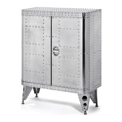 Flugzeugschrank I - Products