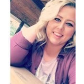 Shania Snell's photo