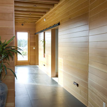 Entry/hallway