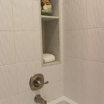 Fernan Lake Guest Bath