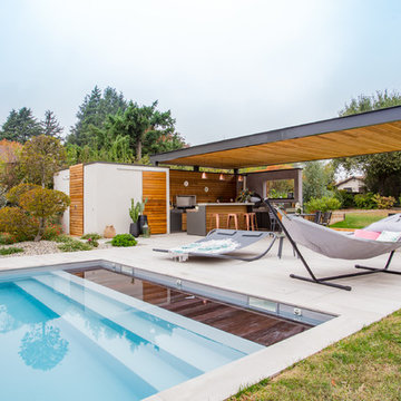 Pool House