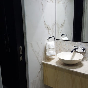Warm cozy modern bathroom