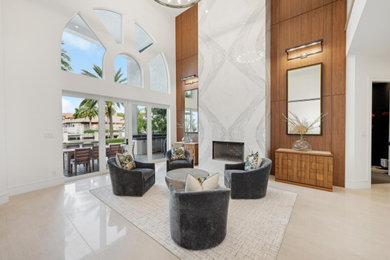Example of a minimalist living room design in Miami