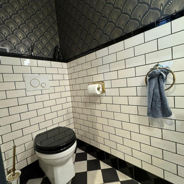 Glossop Cloakroom