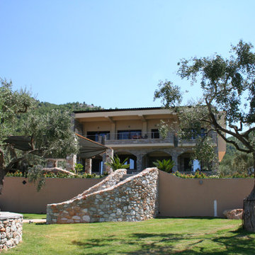 LUXURY VILLA IN GREECE