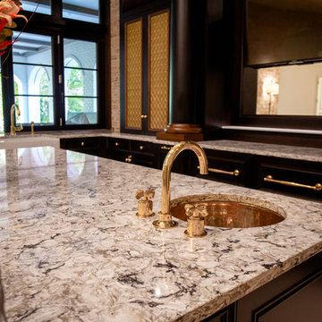 Cambria’s Bellingham Quartz Dramatic Kitchen