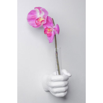 Interior Illusions Plus White Flower Vase Grip Hand, 7" Long