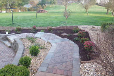 Design ideas for a landscaping in St Louis.