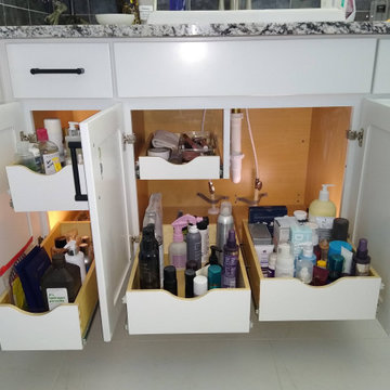 Bathroom pull out shelves