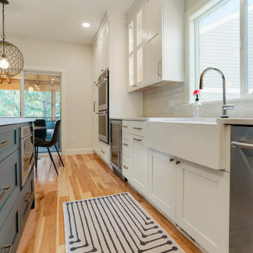 Briar Haven Drive - White and Teal Kitchen