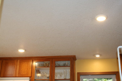 Home design - contemporary home design idea in Portland