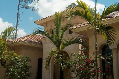This is an example of a mediterranean entryway in Miami.