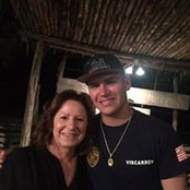 Laura Sikes's photo