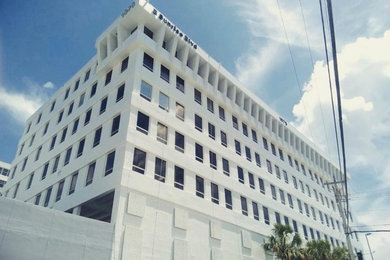 Commercial Building: Fort Lauderdale, FL