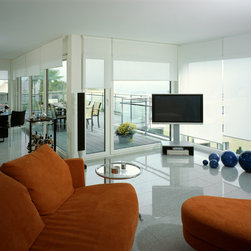 Roller Shades - Products