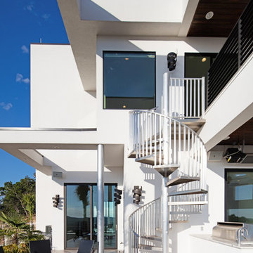 Modern Hilltop Residence