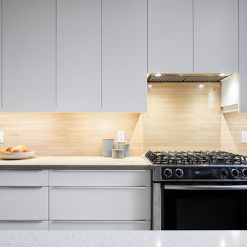 Kitchen counters and Back-splash