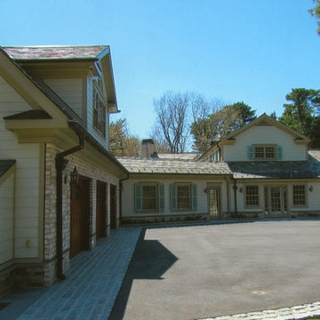 Three Car Garage