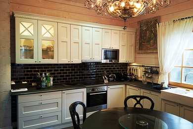 Photo of a kitchen in Saint Petersburg.