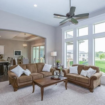Reverse 1.5 Story home in Stone Canyon, Blue Springs, MO