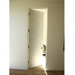 BENTLEY - WHITE PRIMED FLUSH INTERIOR DOOR WITH 1/2" HORIZONTAL 3 ALUMINUM STRIPS (1-3/4") - Interior Doors