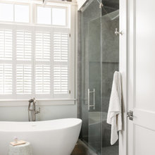 Beach House Main Bathroom