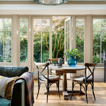 Family residence modernised with a kitchen-diner orangery