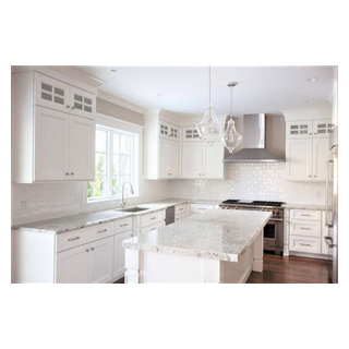 White Shaker Stacked Upper Cabinet - Classique Chic - Cuisine - Boston ...
