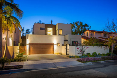 Inspiration for a contemporary exterior home remodel in San Diego