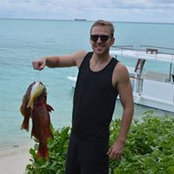 Travis Rowe's photo