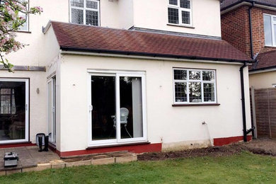 Avebury Avenue - Rear single storey extension with parapet roof and new kitchen