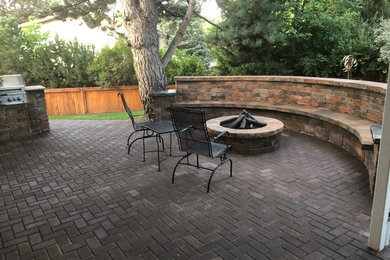 Example of a classic patio design in Denver