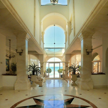 Waterfront Villa. Mediterranean. Villa Madonna on the beach. Cancun, México.