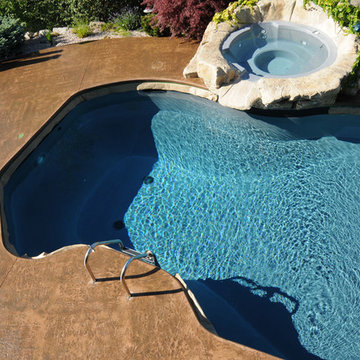 Great non-slip pool deck finishes