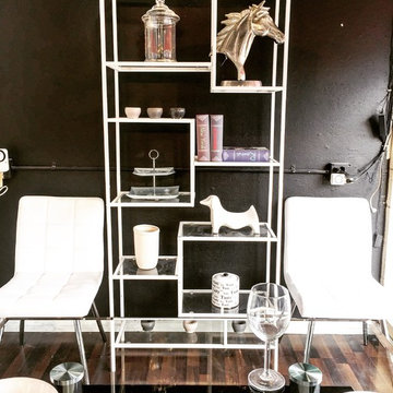 A Simple yet Modern Black and White Dining Space