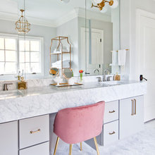 Before and After: 5 Bathroom Makeovers With Fresh Palettes