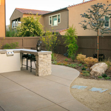 Outdoor Kitchen