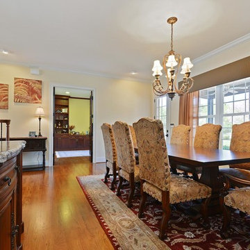 705 N. Lake Adair Blvd. Orlando, FL 32804 (College Park Lakefront Property)